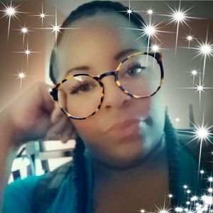 Meet your Posher, Queenemily